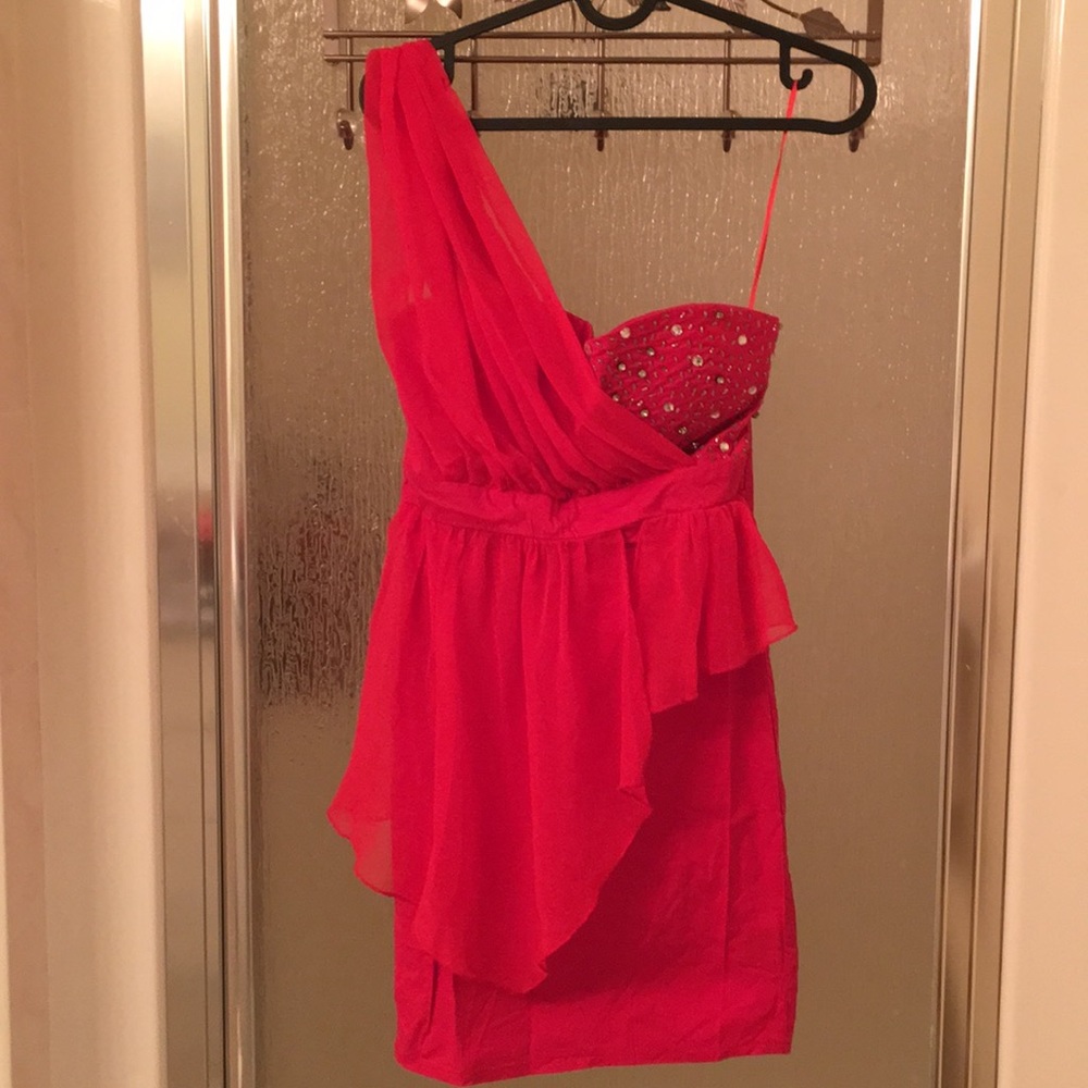 Ruby woo colored Dress - Picture 2 of 5